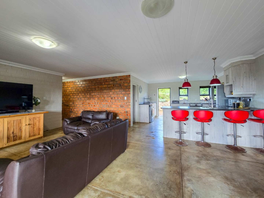 2 Bedroom Property for Sale in Stilbaai Wes Western Cape